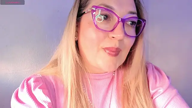 Naty Mature  online show from 05-21-26, 05:43