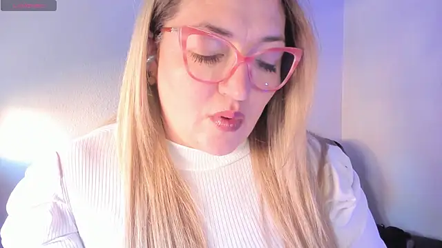 Naty Mature  online show from 03-31-26, 05:15