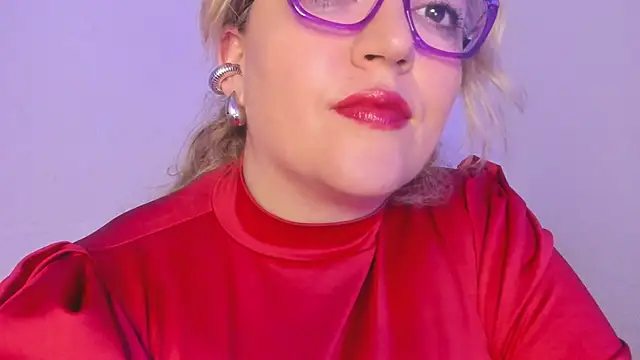 Snapshot of Naty_Mature_ chatting on 10-08-25, 11:05 Naty Mature online show from 10-08-25, 11:05