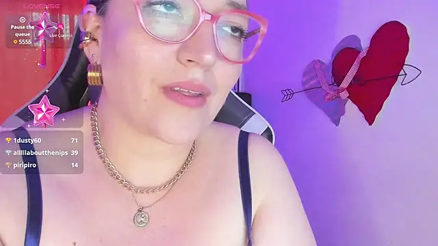 Snapshot of Naty_Mature_ chatting on 03-05-25, 09:04 Naty Mature online show from 03-05-25, 09:04