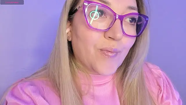 Naty Mature  online show from 03-19-26, 07:47