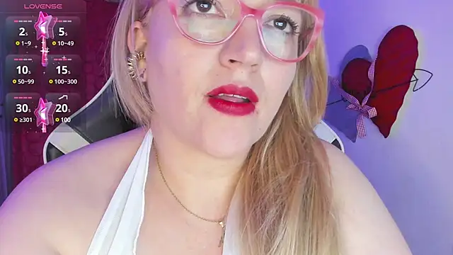 Snapshot of Naty_Mature_ chatting on 03-23-25, 04:16 Naty Mature online show from 03-23-25, 04:16