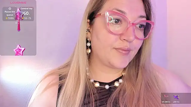 Naty Mature  online show from 04-03-26, 06:25