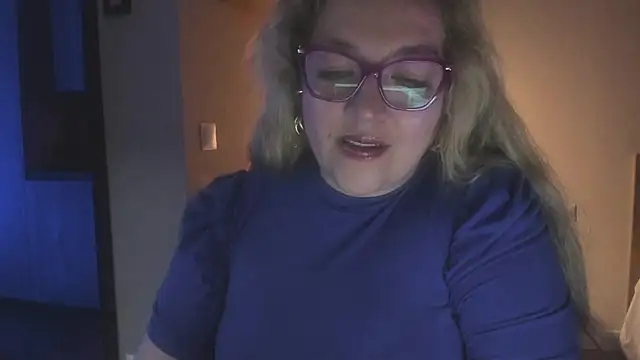 Snapshot of Naty_Mature_ chatting on 09-22-25, 12:05 Naty Mature online show from 09-22-25, 12:05