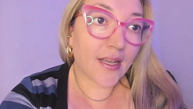 Naty Mature  online show from 11-14-25, 05:38