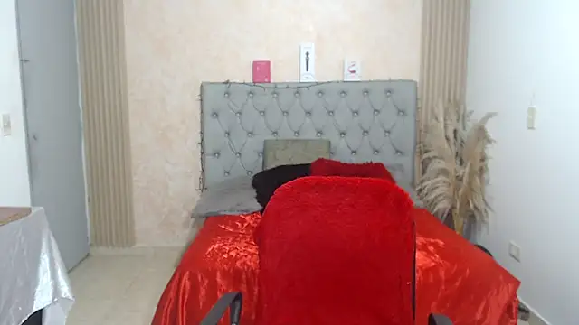 JESSYCHERNOBIL online show from 04-15-26, 11:38