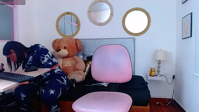 zoe hecate sexx online show from 10-18-25, 11:51