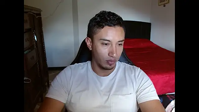 Snapshot of Davixx258 chatting on 12-02-24, 07:22 Davixx258 online show from 12-02-24, 07:22