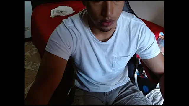 Snapshot of Davixx258 chatting on 12-03-24, 08:33 Davixx258 online show from 12-03-24, 08:33