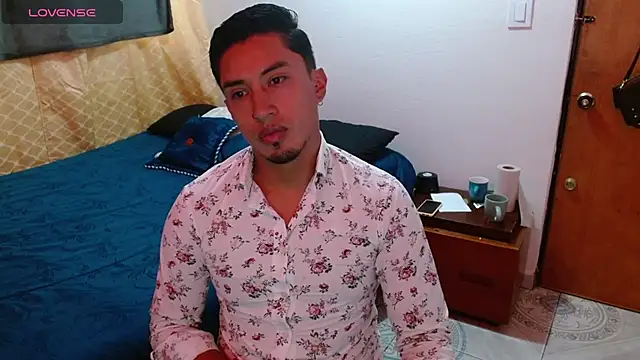 Snapshot of Davixx258 chatting on 02-24-26, 10:21 Davixx258 online show from 02-24-26, 10:21