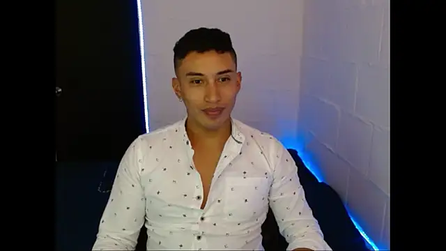 Snapshot of Davixx258 chatting on 02-20-25, 08:58 Davixx258 online show from 02-20-25, 08:58