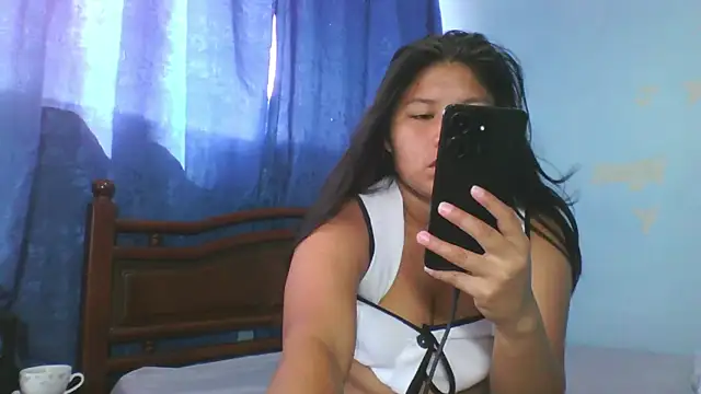 JenniferChian online show from 05-05-26, 12:41