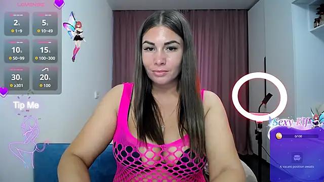LinaSparks online show from 05-17-26, 02:28