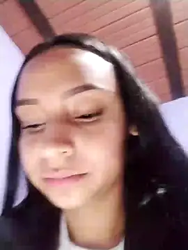 Snapshot of emma_ambar chatting on 02-20-25, 01:25 emma ambar online show from 02-20-25, 01:25