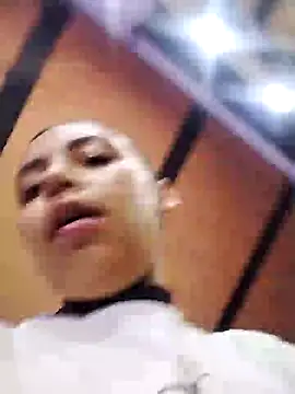 Snapshot of emma_ambar chatting on 02-18-25, 12:26 emma ambar online show from 02-18-25, 12:26