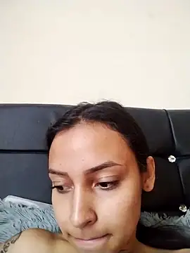 Snapshot of emma_ambar chatting on 10-08-25, 05:02 emma ambar online show from 10-08-25, 05:02