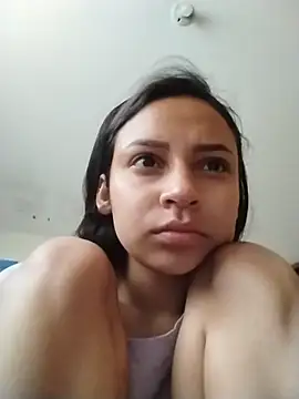 emma ambar online show from 10-31-25, 04:58