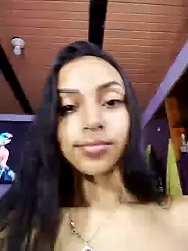 Snapshot of emma_ambar chatting on 03-13-25, 04:05 emma ambar online show from 03-13-25, 04:05