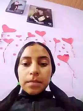 Snapshot of emma_ambar chatting on 03-11-25, 02:10 emma ambar online show from 03-11-25, 02:10