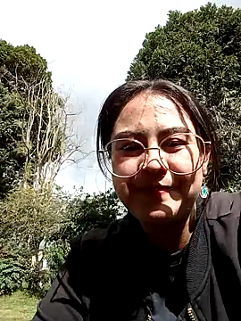 lara moon25 online show from 01-28-25, 07:42