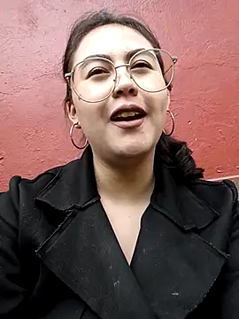 lara moon25 online show from 03-14-25, 07:23