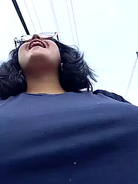 lara moon25 online show from 11-10-25, 07:30