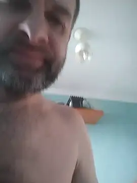 Andrzej-M online show from 03-08-26, 02:53