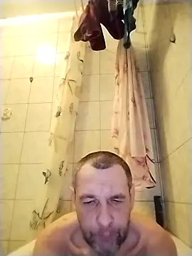 Andrzej-M online show from 02-25-26, 09:58