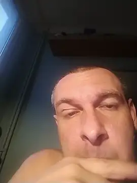 Andrzej-M online show from 05-16-26, 06:40