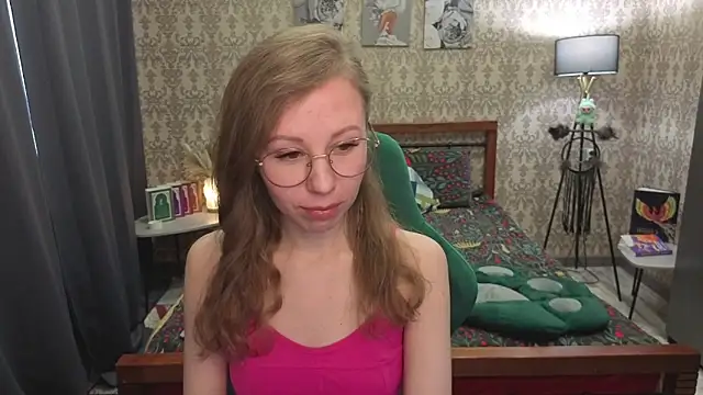 Lill Mary online show from 03-28-26, 02:34