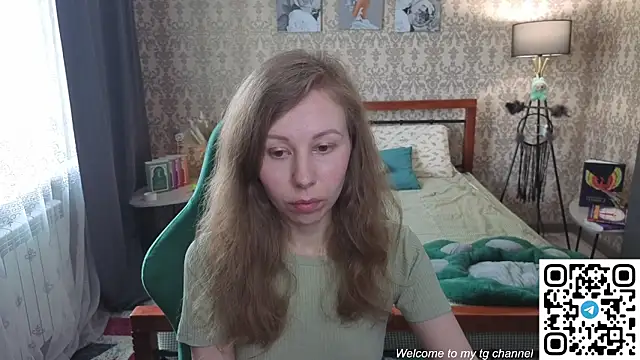 Lill Mary online show from 04-20-26, 03:09
