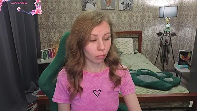 Lill Mary online show from 03-06-26, 03:45