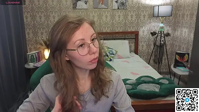 Lill Mary online show from 02-12-26, 03:39