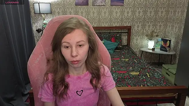 Lill Mary online show from 02-02-26, 02:32