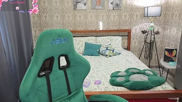 Lill Mary online show from 02-20-26, 05:04