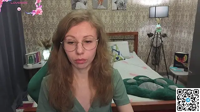 Lill Mary online show from 02-11-26, 03:28