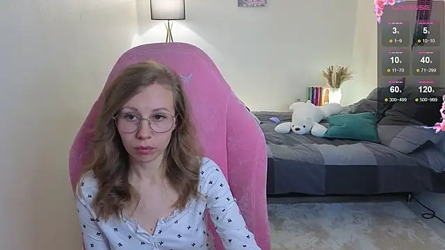 Lill Mary online show from 10-08-25, 02:57