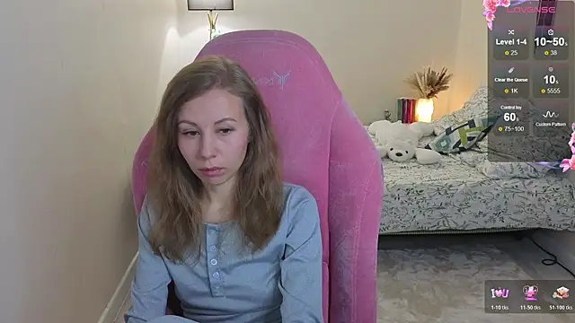 Lill Mary online show from 10-18-25, 12:01