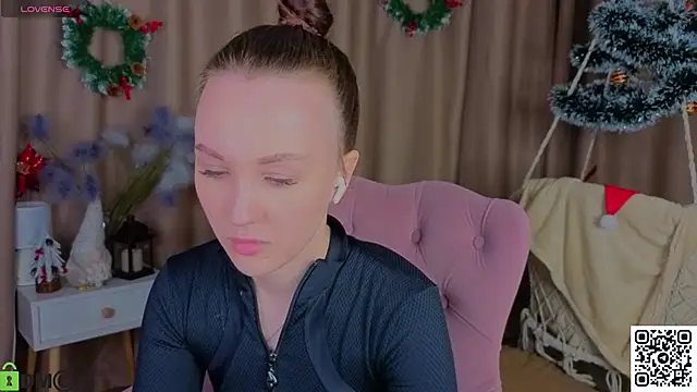 Wendy mm online show from 12-14-25, 09:04