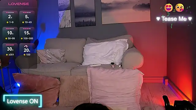Snapshot of BetsyGonzale chatting on 02-21-25, 10:28 BetsyGonzale online show from 02-21-25, 10:28