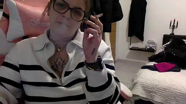 vanillesoumise online show from 02-11-25, 08:42