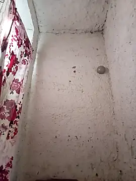 strip 1212 online show from 11-02-25, 02:55