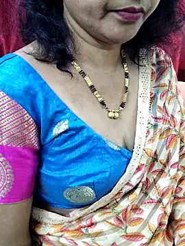 anuradha1432 online show from 12-16-25, 09:02