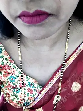 Snapshot of anuradha1432 chatting on 09-16-25, 09:43 anuradha1432 online show from 09-16-25, 09:43