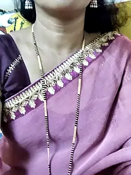 Snapshot of anuradha1432 chatting on 09-10-25, 10:36 anuradha1432 online show from 09-10-25, 10:36
