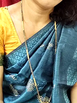 Snapshot of anuradha1432 chatting on 09-29-25, 09:16 anuradha1432 online show from 09-29-25, 09:16