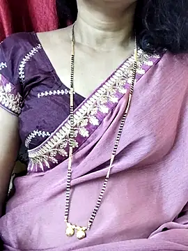 Snapshot of anuradha1432 chatting on 10-02-25, 08:29 anuradha1432 online show from 10-02-25, 08:29
