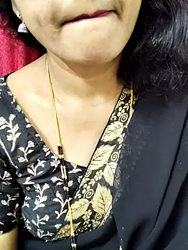 anuradha1432 online show from 11-14-25, 08:51