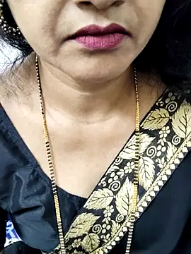 Snapshot of anuradha1432 chatting on 09-19-25, 09:46 anuradha1432 online show from 09-19-25, 09:46