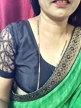 Snapshot of anuradha1432 chatting on 10-10-25, 07:42 anuradha1432 online show from 10-10-25, 07:42